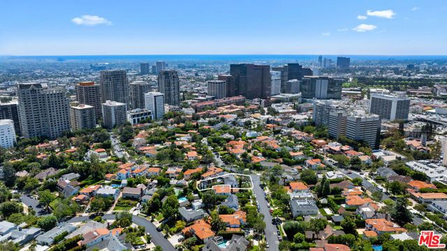 10736 Le Conte Avenue, Los Angeles, CA 90024