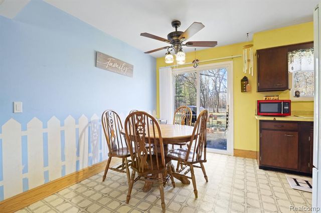 11106 Main Road, Fenton, MI 48430