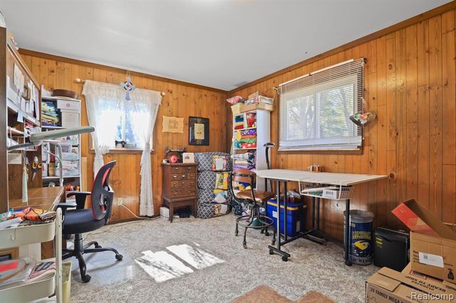 11106 Main Road, Fenton, MI 48430