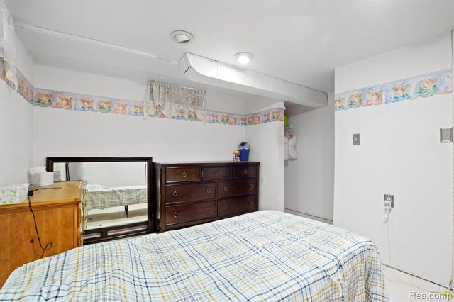 11106 Main Road, Fenton, MI 48430