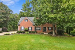 1343 Windsor Glen Drive, Douglasville, GA 30134