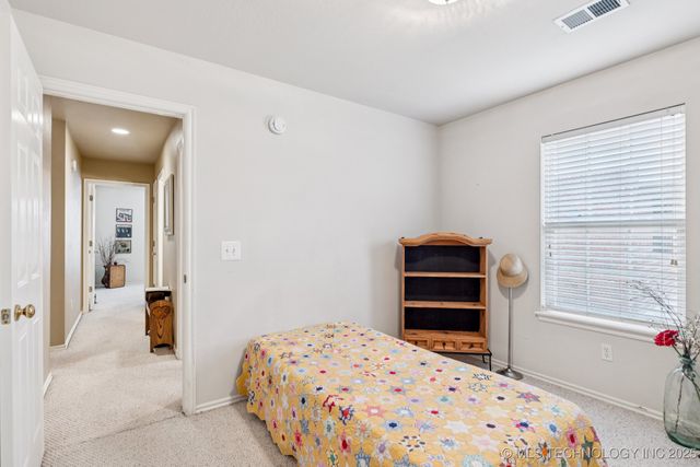 9617 N 101ST East Avenue, Owasso, OK 74055