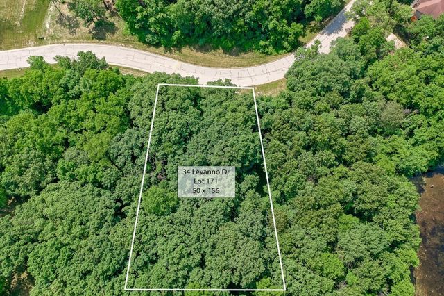 34 Levanno Drive, Crown Point, IN 46307