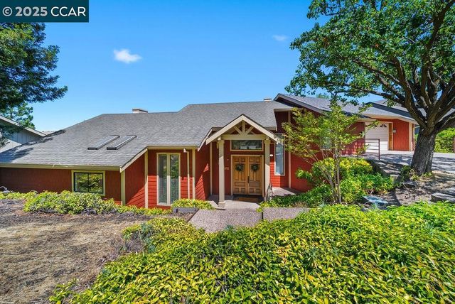 172 Rudgear Dr, Walnut Creek, CA 94596