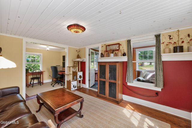 520 McChesney Ave Extension, Brunswick, NY 12180