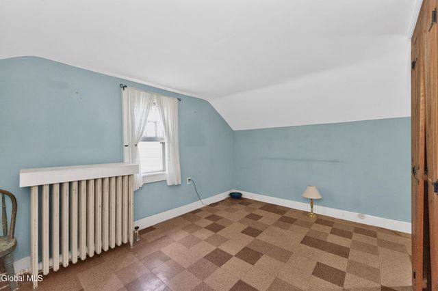520 McChesney Ave Extension, Brunswick, NY 12180