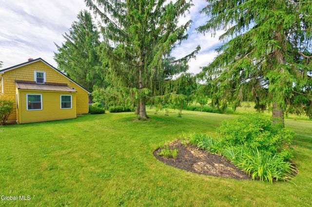 520 McChesney Ave Extension, Brunswick, NY 12180