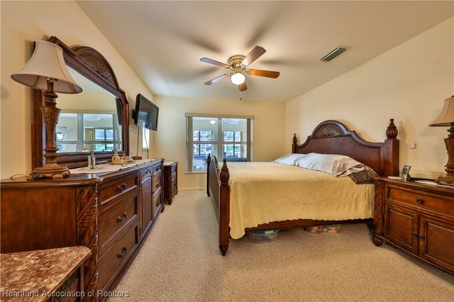 1045 Winter Green Street, Lake Placid, FL 33852