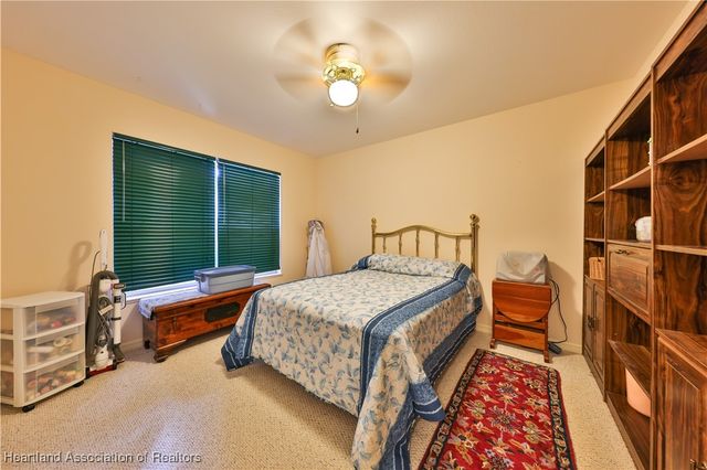 1045 Winter Green Street, Lake Placid, FL 33852