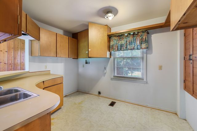 2820 Windemere Dr, Nashville, TN 37214