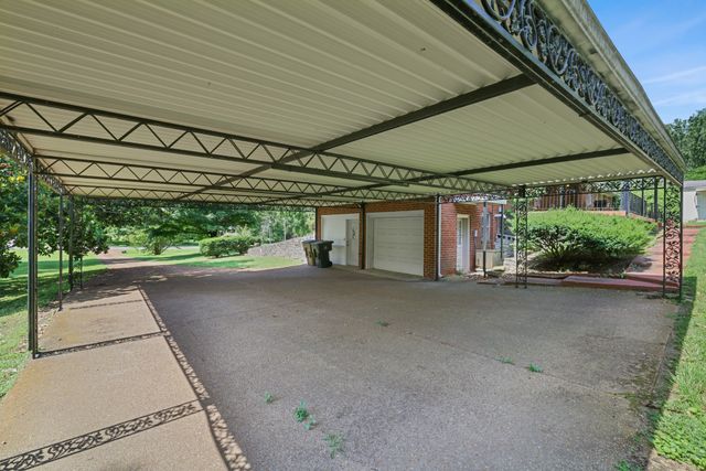 2820 Windemere Dr, Nashville, TN 37214