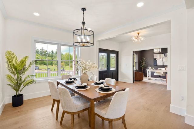 32 Colby Farm Road, Chester, NH 03036