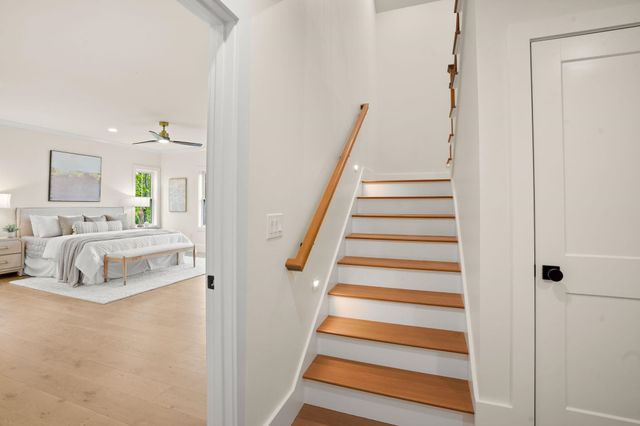 32 Colby Farm Road, Chester, NH 03036