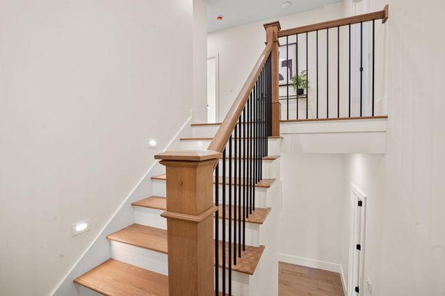 32 Colby Farm Road, Chester, NH 03036