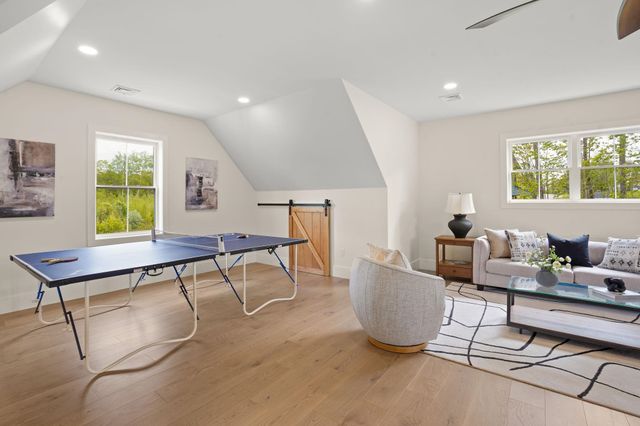 32 Colby Farm Road, Chester, NH 03036