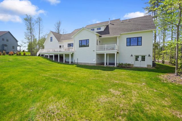 32 Colby Farm Road, Chester, NH 03036