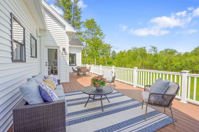 32 Colby Farm Road, Chester, NH 03036