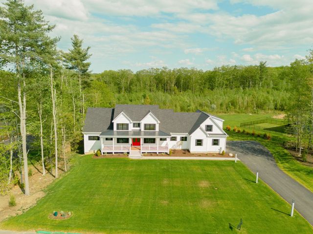 32 Colby Farm Road, Chester, NH 03036