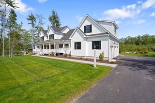 32 Colby Farm Road, Chester, NH 03036