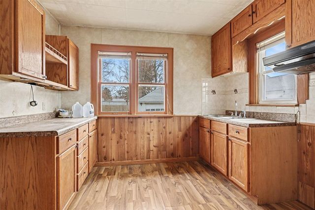 530 Liberty Street, Kalamazoo, MI 49008