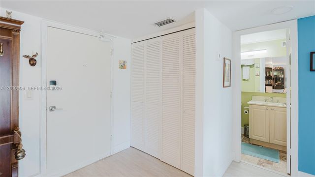 1455 W Ave 603 603, Miami Beach, FL 33139