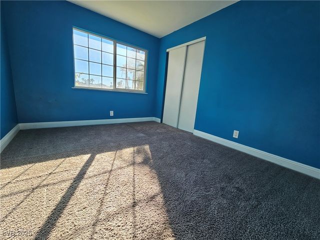 6312 Hobart Avenue, Las Vegas, NV 89107