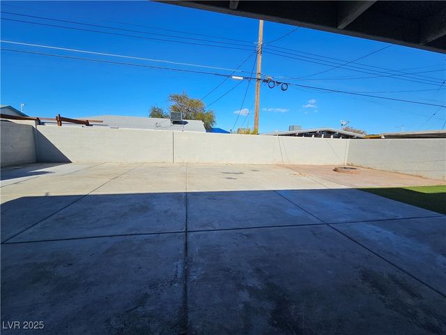 6312 Hobart Avenue, Las Vegas, NV 89107