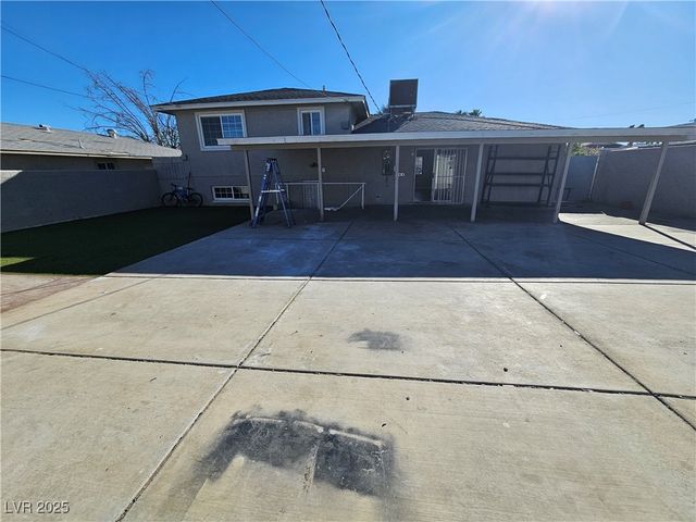 6312 Hobart Avenue, Las Vegas, NV 89107
