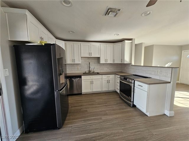 6312 Hobart Avenue, Las Vegas, NV 89107