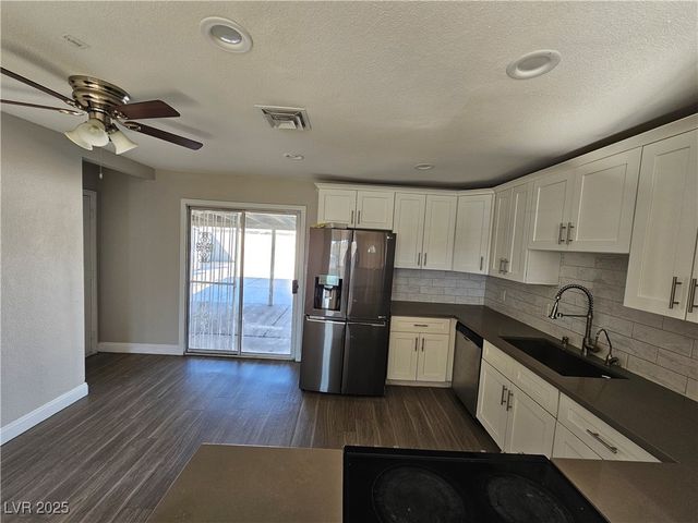 6312 Hobart Avenue, Las Vegas, NV 89107