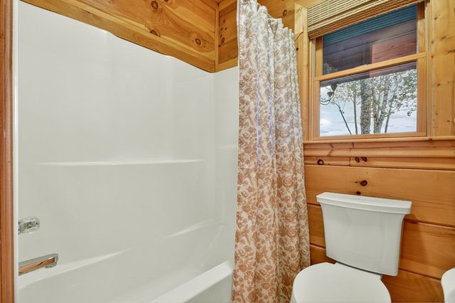 99 Dustin Drive S, Ellijay, GA 30540