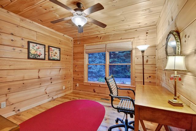 99 Dustin Drive S, Ellijay, GA 30540