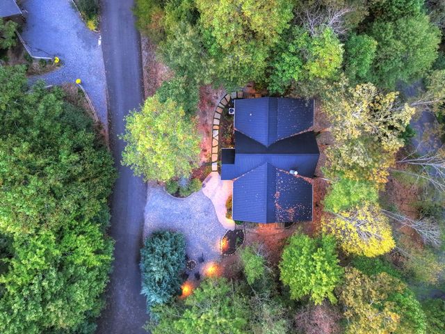 99 Dustin Drive S, Ellijay, GA 30540