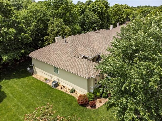 4446 S Davidson Drive, Independence, MO 64055