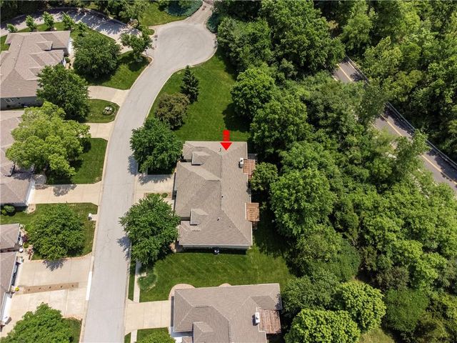 4446 S Davidson Drive, Independence, MO 64055