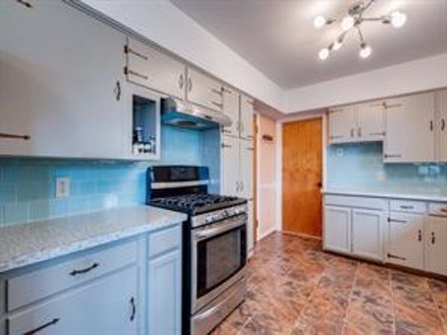 9753 Carnegie Drive, Dallas, TX 75228