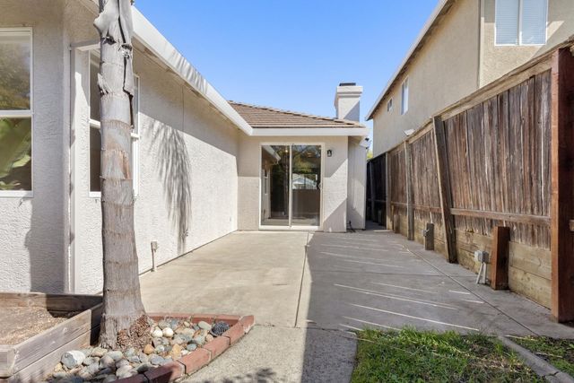 533 Twinwood Loop, Roseville, CA 95678