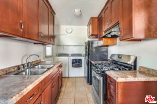 1118 Marlborough Avenue, Inglewood, CA 90302