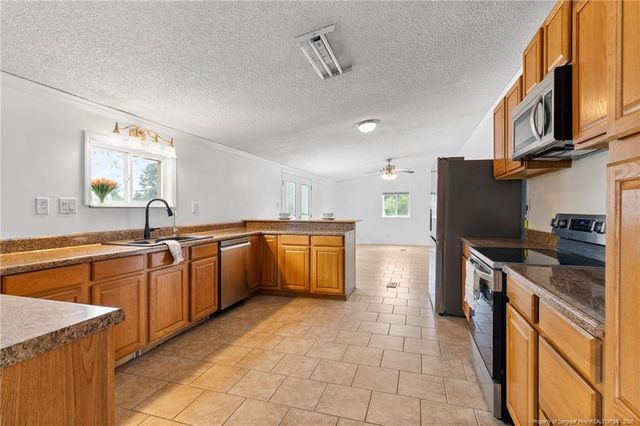 4450 Zabell Drive, Fayetteville, NC 28312