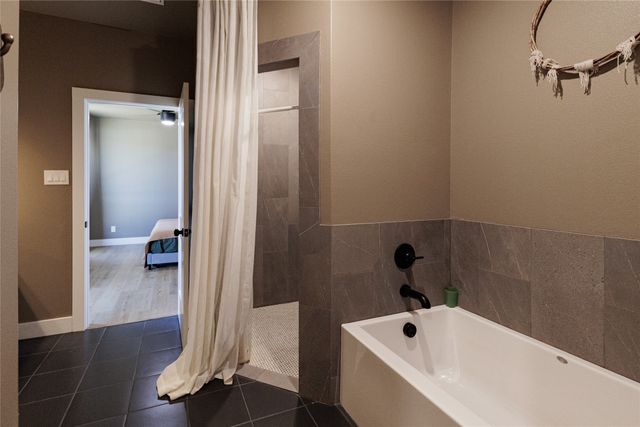 500 County Road 2745, Decatur, TX 76234