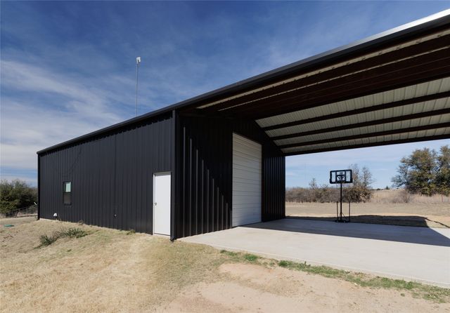 500 County Road 2745, Decatur, TX 76234