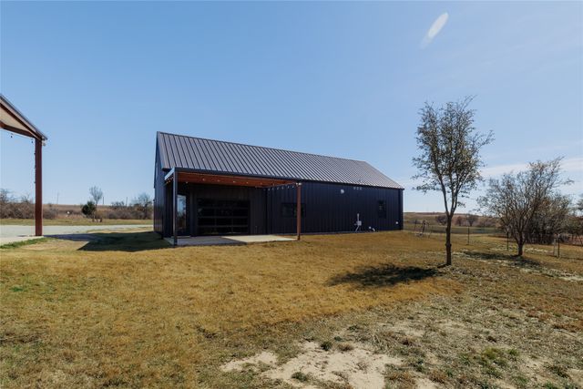 500 County Road 2745, Decatur, TX 76234