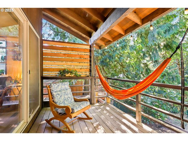 864 Se 25TH St, Gresham, OR 97080