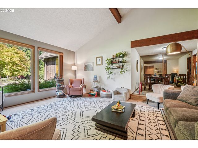 864 Se 25TH St, Gresham, OR 97080