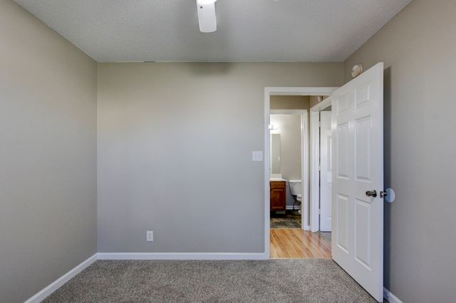 416 Filmore Rd, Oak Grove, KY 42262