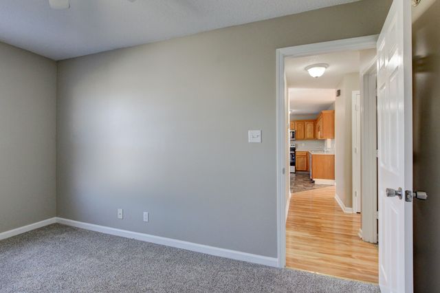 416 Filmore Rd, Oak Grove, KY 42262