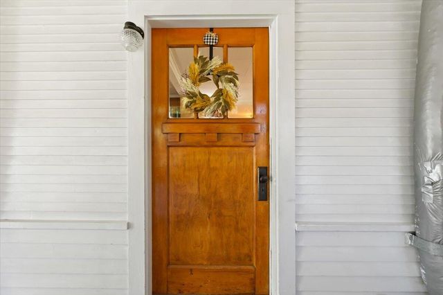 723 N 30TH Street, Council Bluffs, IA 51501