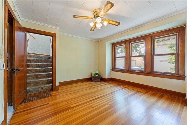 723 N 30TH Street, Council Bluffs, IA 51501