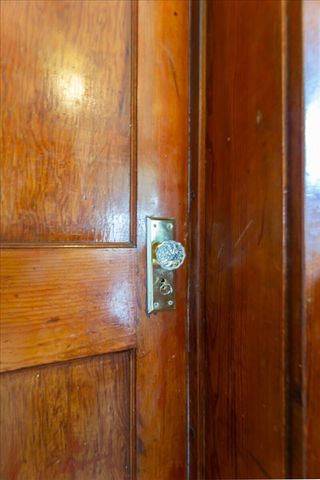 723 N 30TH Street, Council Bluffs, IA 51501