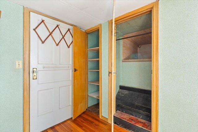 723 N 30TH Street, Council Bluffs, IA 51501